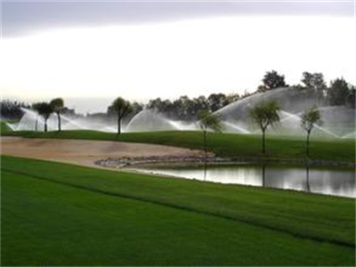 青島國(guo)際高爾(er)夫俱樂(le)部