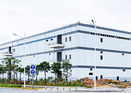 某某(mǒu)滅火器廠家